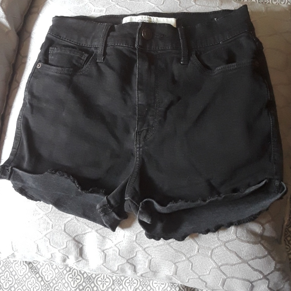 ABERCROMBIE AND FITCH Black Jean Shorts